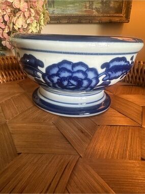 Vintage Bombay Chinoiserie Footed Bowl